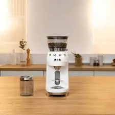 اسمگ آسیاب قهوه CGF03 · سفید
