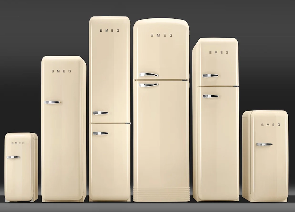 یخچال کرم اسمگ Refrigerator smeg