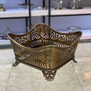 مربع برنجی